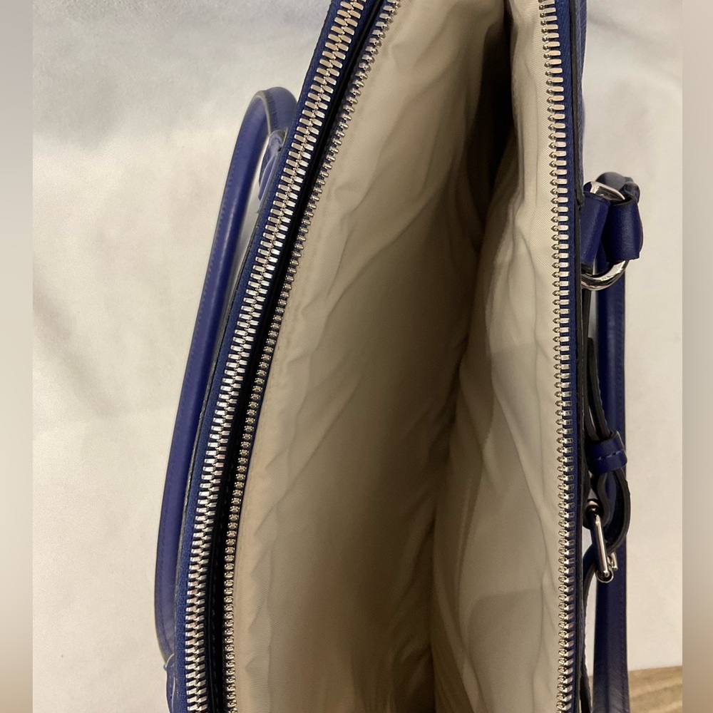 Tumi Bag - image 4